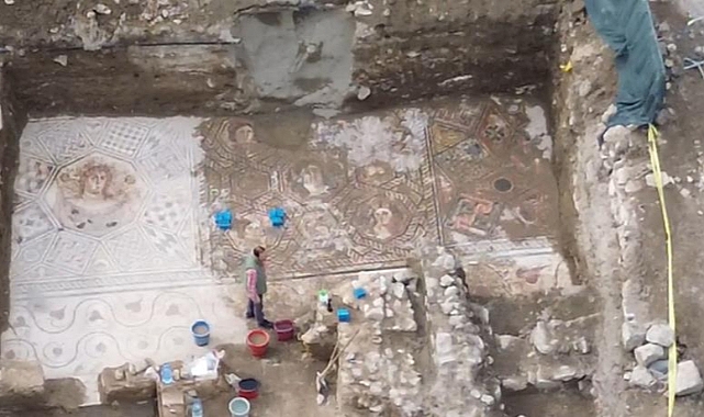 İznik'te Yüzyılın Keşfi: 400 Metrekarelik Dev Mozaik Ortaya Çıkarıldı