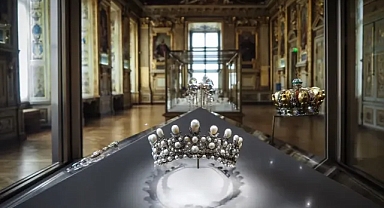 Louvre'da Şok Soygun: 7 Dakikada 9 Eser Çalındı — Apollon Galerisi'nde Güvenlik Tartışması