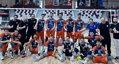 Osmangazi Belediyespor Erkek Voleybol Takımı, 1954 Adanaspor'u 3-2 Mağlup Etti