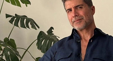 Sakalları Sonunda Kesti: Özcan Deniz Eski İmajına Geri Döndü