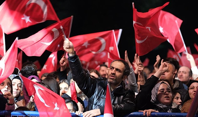 Yıldırım'da Cumhuriyet'in 102. Yılı Coşkuyla Kutlandı