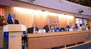 Abdulkadir Uraloğlu: Umman ile Denizcilik ve Ulaştırma Koridorları Anlaşmaları İmzalandı