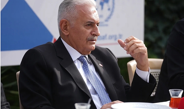Binali Yıldırım'dan 'Terörsüz Türkiye' Mesajı: İmralı'ya Gidilmesinde Mahzur Yok
