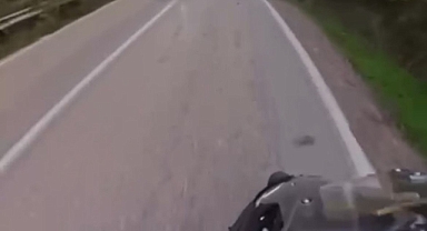 Bursa’da Motosikletli Ölümden Saniyelerle Kurtuldu