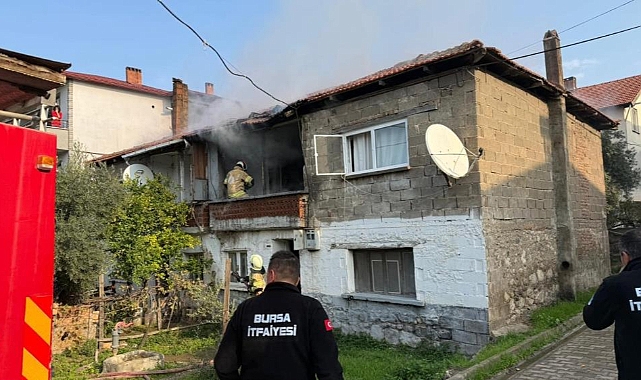 Bursa İznik'te Ev Yangını Paniğe Neden Oldu