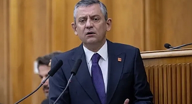 CHP'li Milletvekilleri Özgür Özel'e İhrac Talebiyle Başvurdu