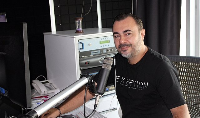 Doğukanshow, Radyo 16’daki Yayınlarına Geri Döndü
