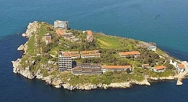 Feti Yıldız: Şartlar Oluştuğunda Öcalan'a Umut Hakkı Yolu Açılacaktır