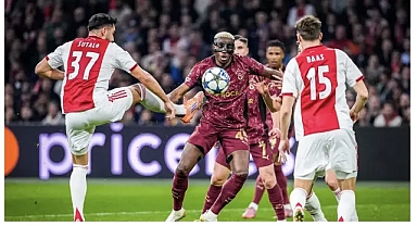 Galatasaray Ajax'ı 3-0 mağlup etti: Hollanda basını'ndan sert manşetler