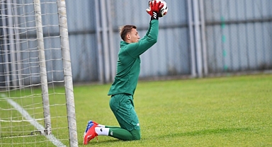 İnegöl'de Balkon Kazası: 2 Yaşındaki Çocuk Yaralandı