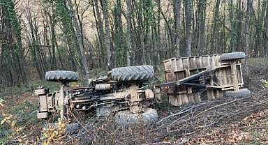 İnegöl'de Devrilen Traktördeki 2 Kişi Yaralandı