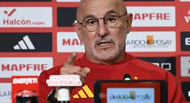 İspanya Teknik Direktörü Luis de la Fuente, Hakeme El Sıkmadı Tartışmasıyla Gündemde