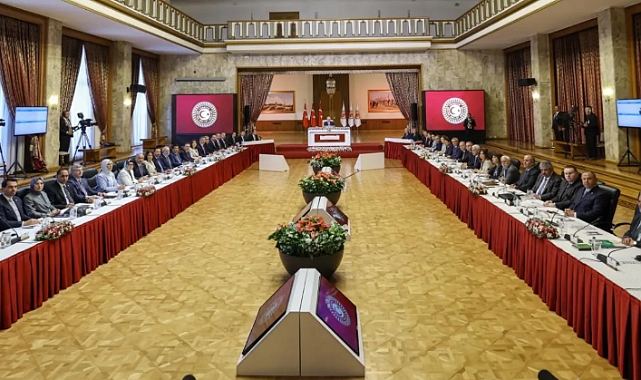 Komisyon İmralı Gündemiyle Toplanıyor