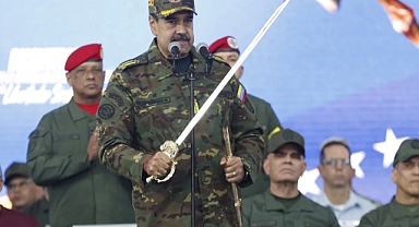 Maduro: Ne yaparlarsa yapsınlar Venezuela'yı ele geçiremeyecekler