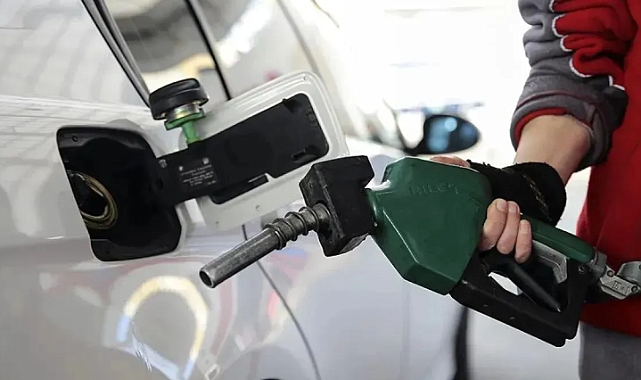 Motorine İndirim Geliyor! Litre Fiyatı 2,44 TL Düşecek