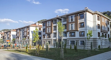 Murat Kurum açıkladı: 500 bin sosyal konut projesine ilk gün 936 bin 159 başvuru yapıldı