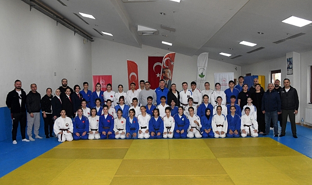 Osmangazi Belediyespor Judocuları Madalyaya Doydu