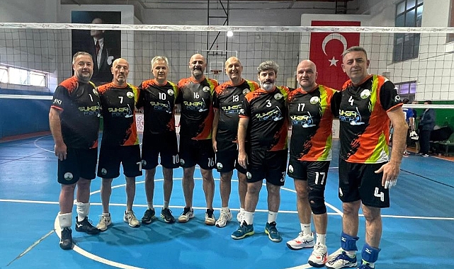 Osmangazi Belediyespor Veteran Voleybol Takımı Muğla'da Şampiyon