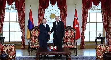 Paşinyan, Erdoğan'ın Talebi Üzerine Ermenistan'da 10 Yeni Cami İnşasını Başlatıyor