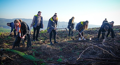 Uludağ İçecek Türk’ten Geleceğe Nefes: 20 Bin Fidanla 2 Yeni Hatıra Ormanı