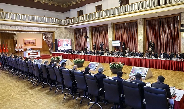 AK Parti’den “Terörsüz Türkiye” raporu: Eve dönüş düzenlemesi geliyor