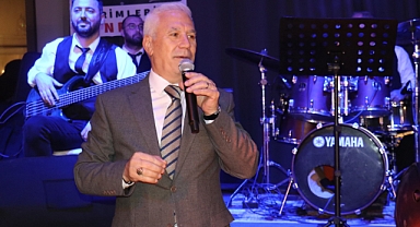 Bursa'da Geleneksel Mimarlar Balosu Yoğun Katılımla Gerçekleşti