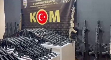 Bursa'da Kaçak Silah Operasyonu: 118 Ruhsatsız Tüfek Ele Geçirildi