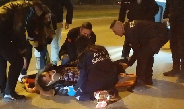 Bursa'da Üst Geçidi Kullanmayan Yaya Otomobilin Çarpmasıyla Yaralandı