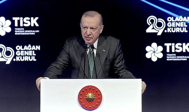 Cumhurbaşkanı Erdoğan'dan asgari ücret mesajı: “Patronlar elini taşın altına koymalı”