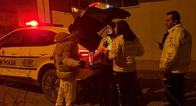 İnegöl'de Alkollü Sürücü ve Arkadaşı Trafik Polislerine Zor Anlar Yaşattı