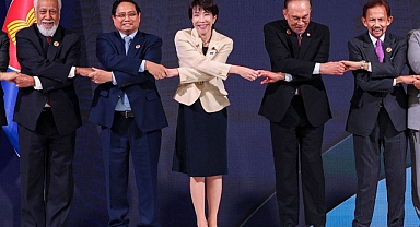 Japonya Başbakanı Takaiçi’nin “Çalışmaya söz veriyorum” ifadesi yılın en popüleri seçildi