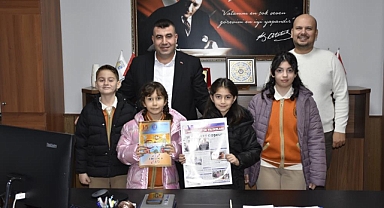 Karacabey Öğrencilerinden 'Cumhuriyet’in Yıldızları' Okul Gazetesi