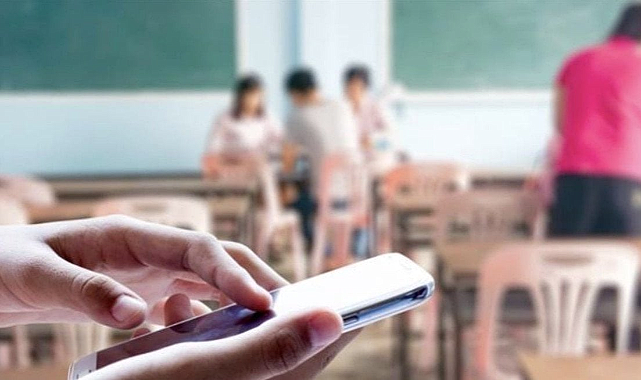 MEB’den Fenomen Öğretmenlere Yakın Takip: 81 İlden İsim Listesi Talep Edildi