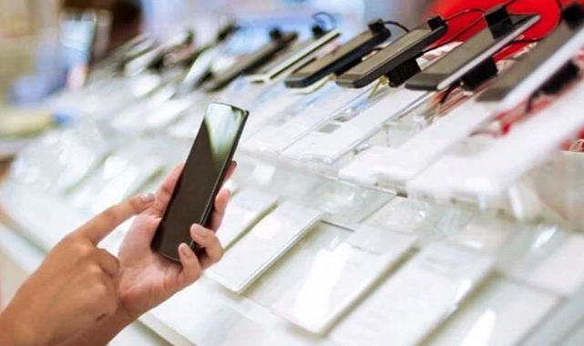 Milyonları İlgilendiriyor: Bu Telefonlar 2026’ya Girerken Kapanacak