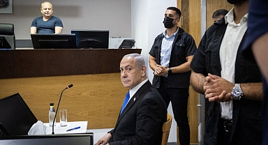 Netanyahu, yolsuzluk davasında affa sığındı