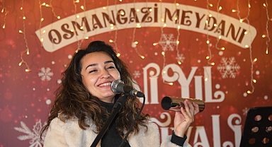 Osmangazi Belediyesi, Yeni Yıl Festivali'nde Akustik Konser Düzenledi