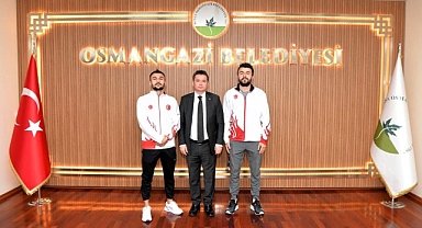 Şayık Kardeşler Kickboks Dünya Şampiyonası'nda Tarih Yazdı