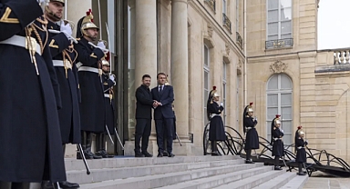 Vladimir Zelensky, Emmanuel Macron ile bir araya geldi