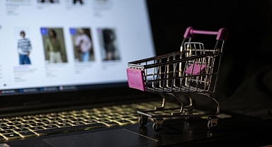 30 Euro Muafiyeti de Kaldırıldı: Yurt Dışından Gümrüksüz Alışveriş Resmen Sona Erdi