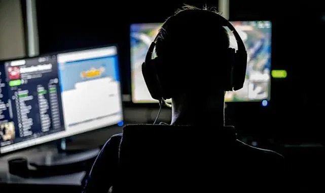 379 FETÖ Bağlantılı Sosyal Medya Hesabına Erişim Engeli