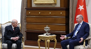 Ankara’da Cumhur İttifakı Zirvesi: Erdoğan ve Bahçeli Bir Araya Geldi