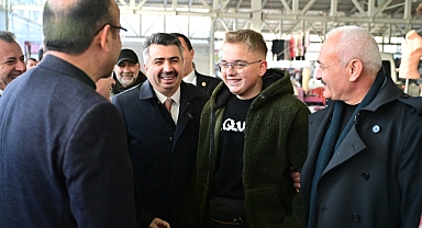 Başkan Oktay Yılmaz Millet Mahallesi Pazar Esnafıyla Kahvaltıda Buluştu