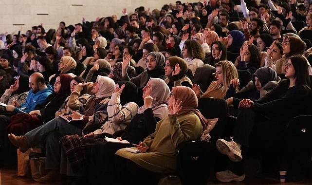 Bursa Büyükşehir Belediyesi’nden KPSS ve AGS’ye Hazırlanan Gençlere Ara Tekrar Kampı