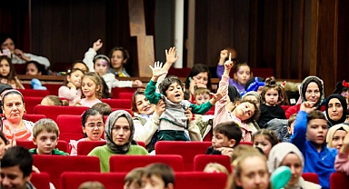 Bursa’da Yarıyıl Şenliği Renkli Finalle Sona Erdi