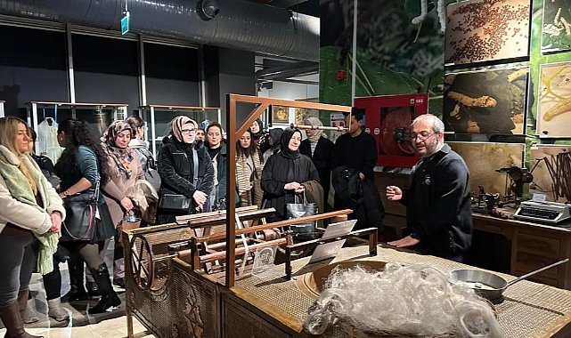 Bursa Kent Akademisi Eğitmenleri Yeni Döneme Hizmet İçi Eğitimle Hazırlandı