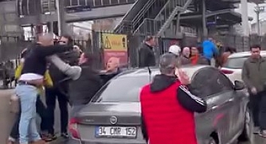 Bursa Osmangazi’de Zincirleme Trafik Kazası Sonrası Arbede