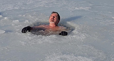 Bursalı Dağcıdan Uludağ’da Buzlu Gelenek