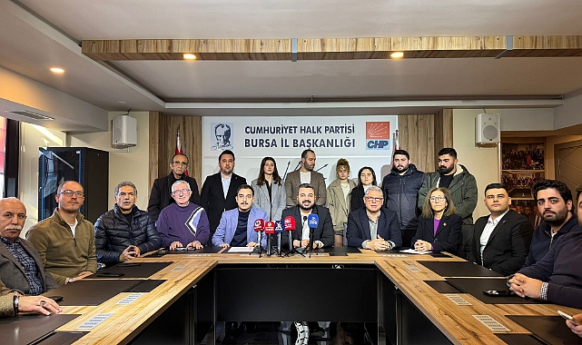 CHP Bursa Gençlik Kolları’ndan KYK Bursları Tepkisi: “Günlük 133 Lira Sadakadır”