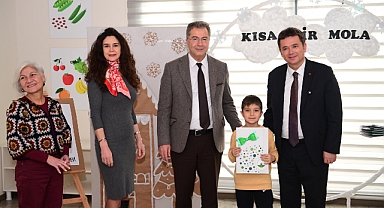 Çocukların Karnelerini Başkan Erkan Aydın Verdi