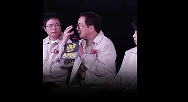 Jackie Chan Gazze Videosu Karşısında Gözyaşlarını Tutamadı